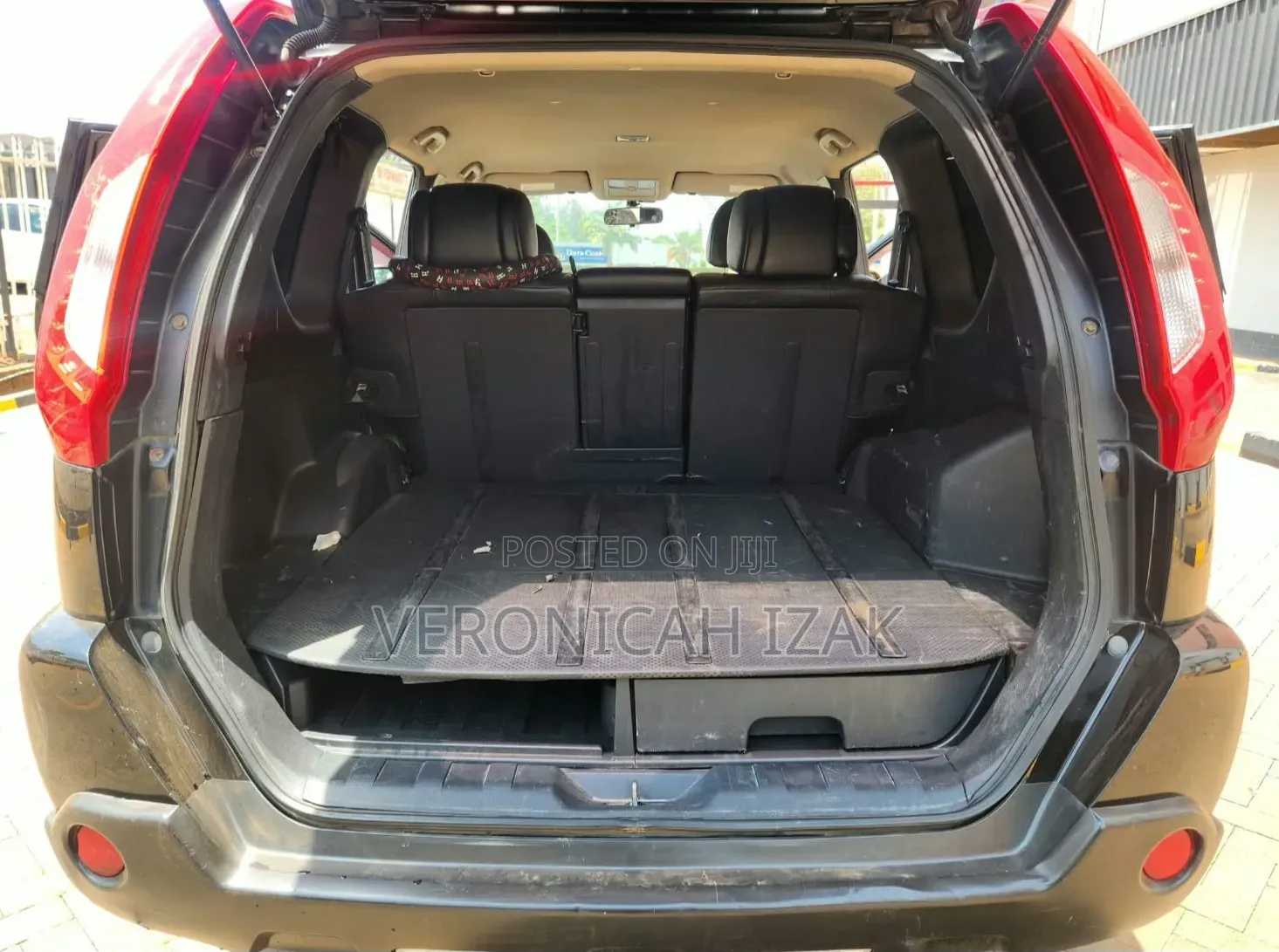 Nissan X-Trail 2010 Black