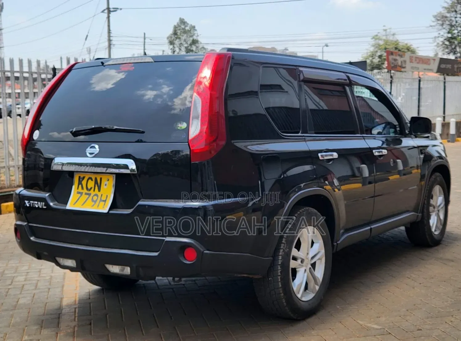 Nissan X-Trail 2010 Black