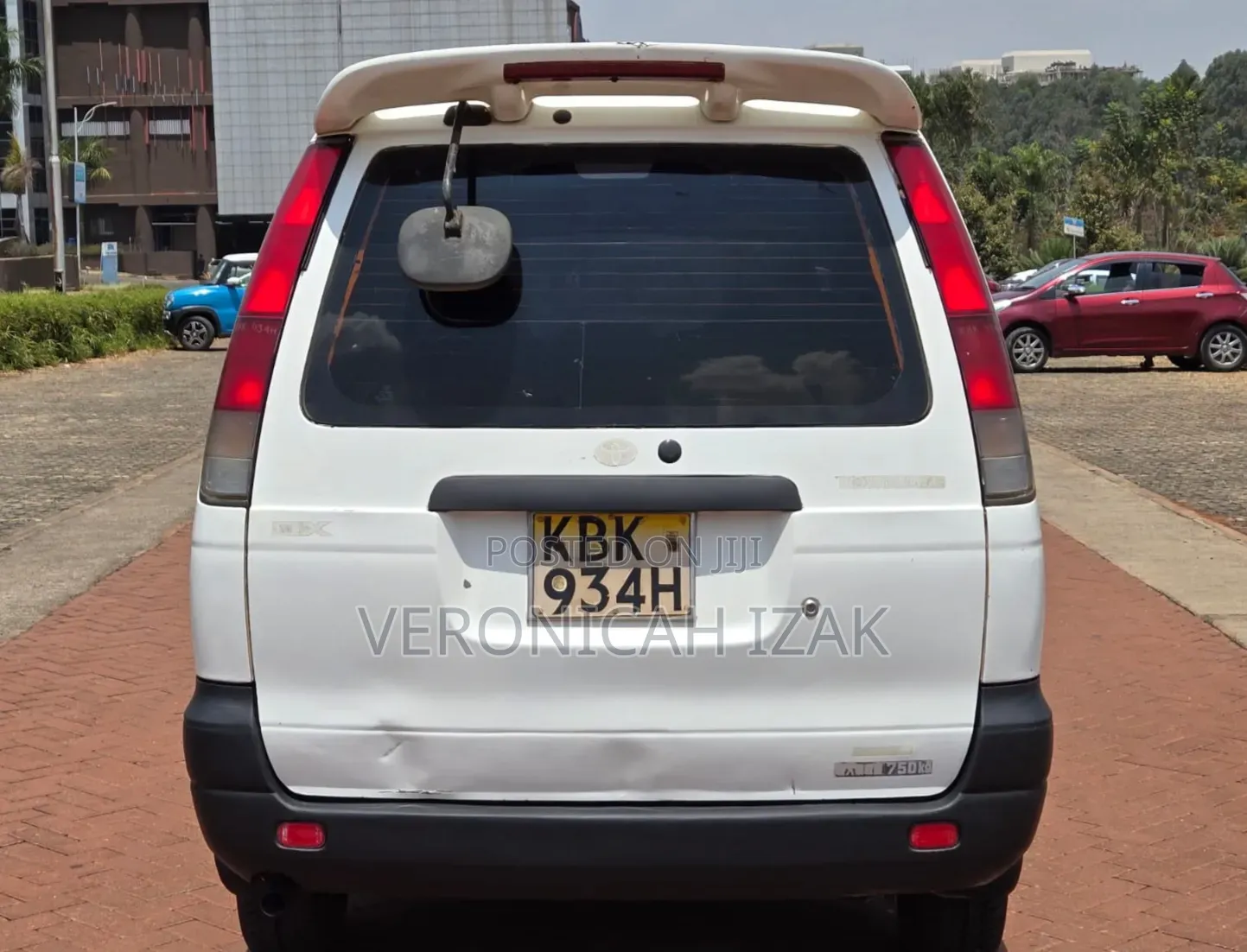 Toyota TownAce 2002 White