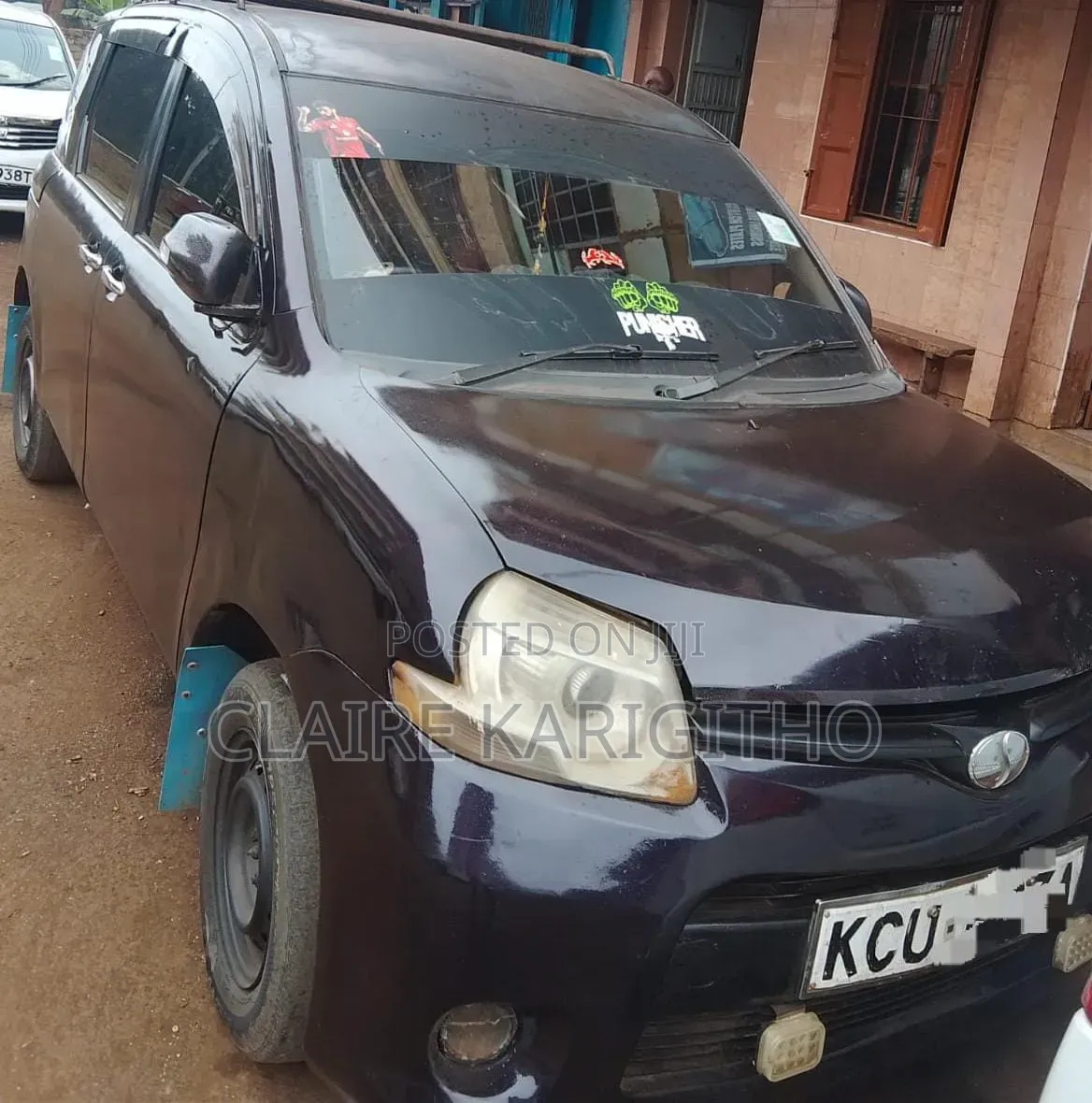 Toyota Sienta 1.5 FWD 2013 Gray