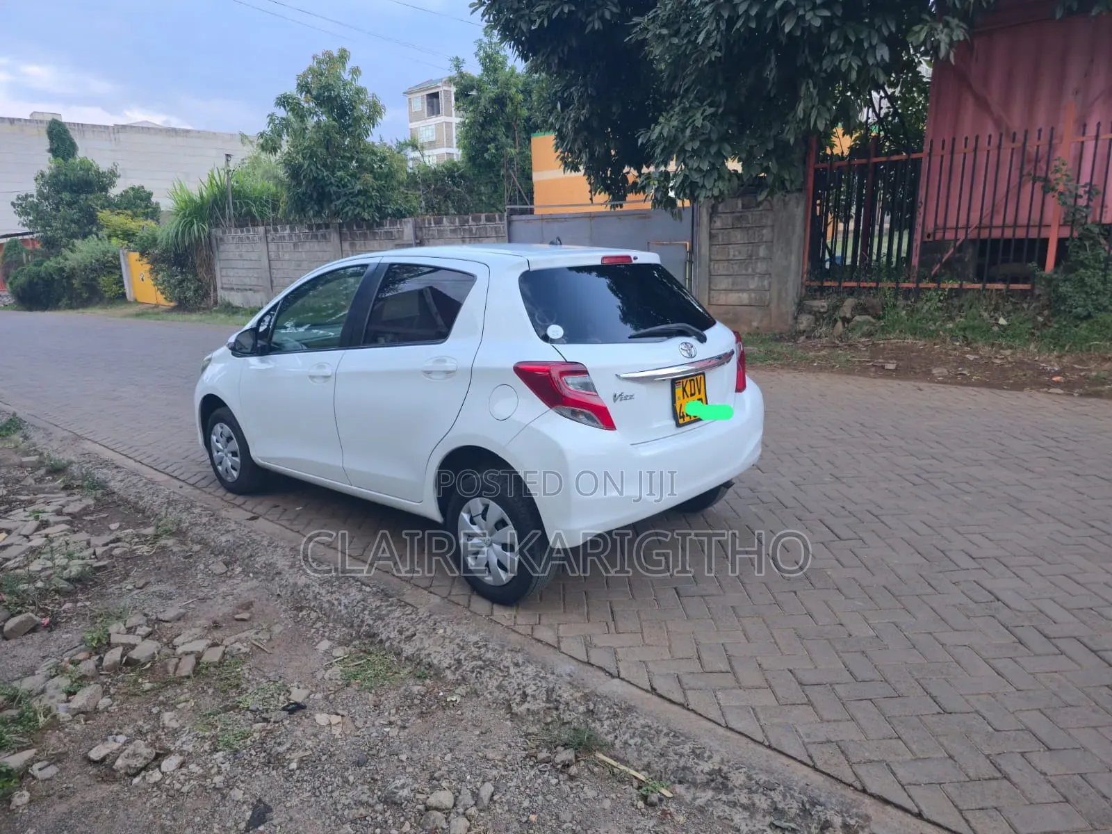 Toyota Vitz 1.3 FWD 5dr 2018 White