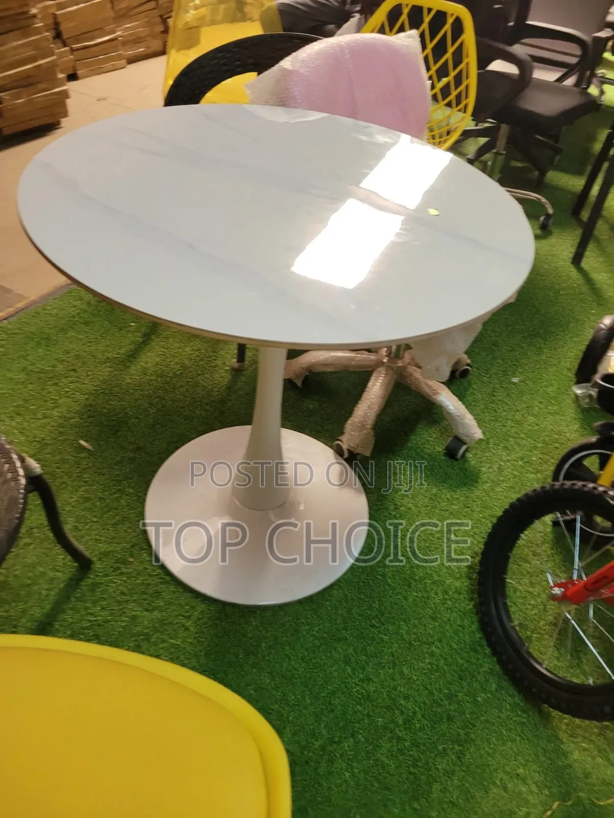 Round Tables, Marble Top