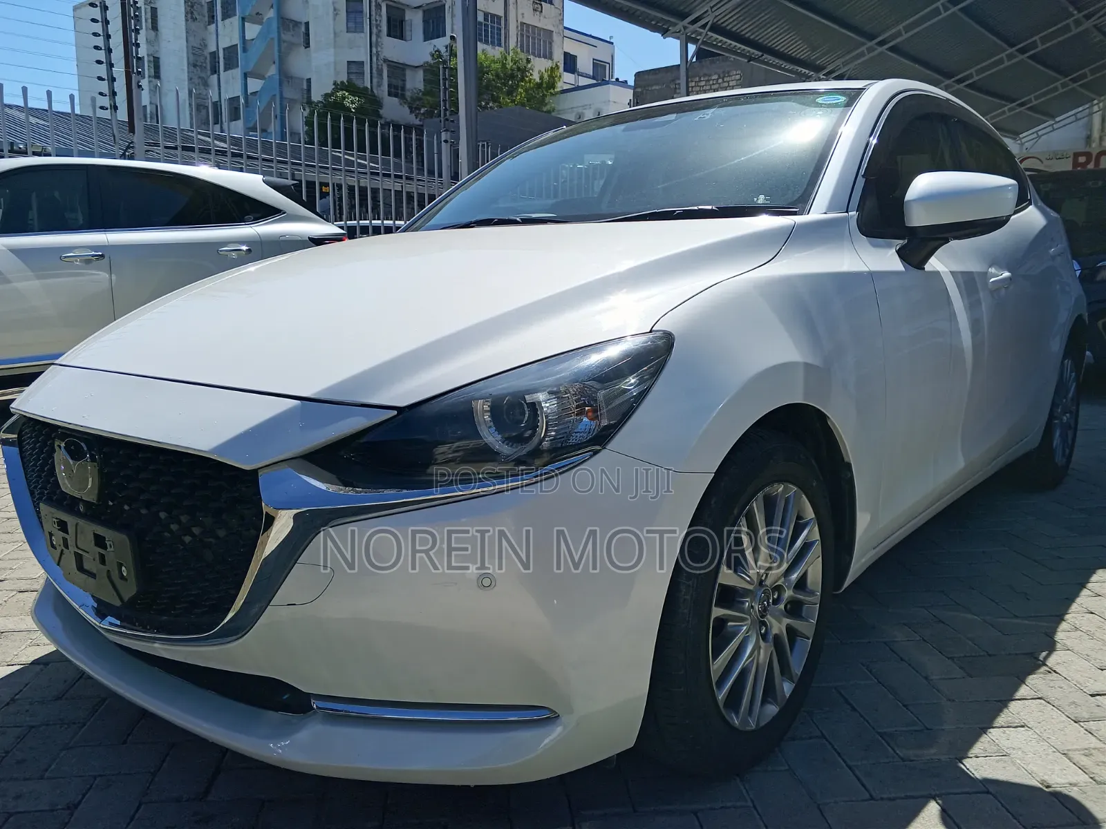 Mazda 2 2019 White