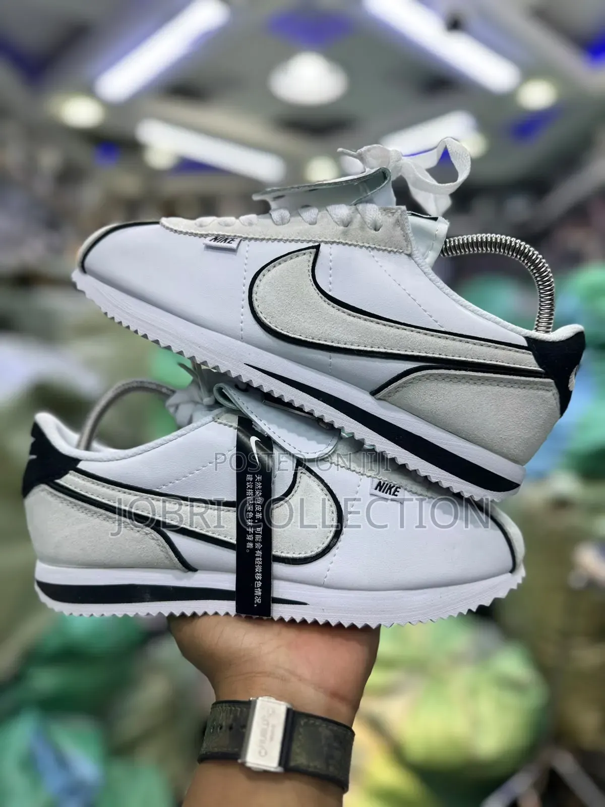 Nike vcortwzNike Cortez “ White Black “
Sneakers