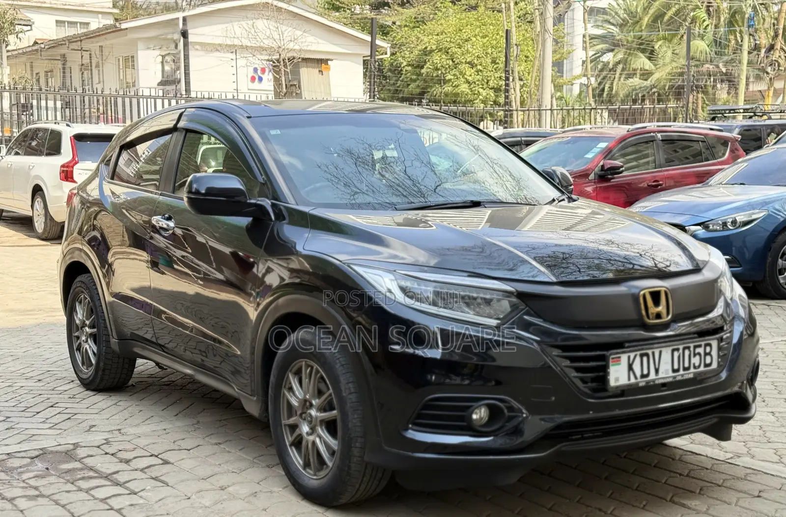Honda Vezel 1.5 4WD 2018 Black