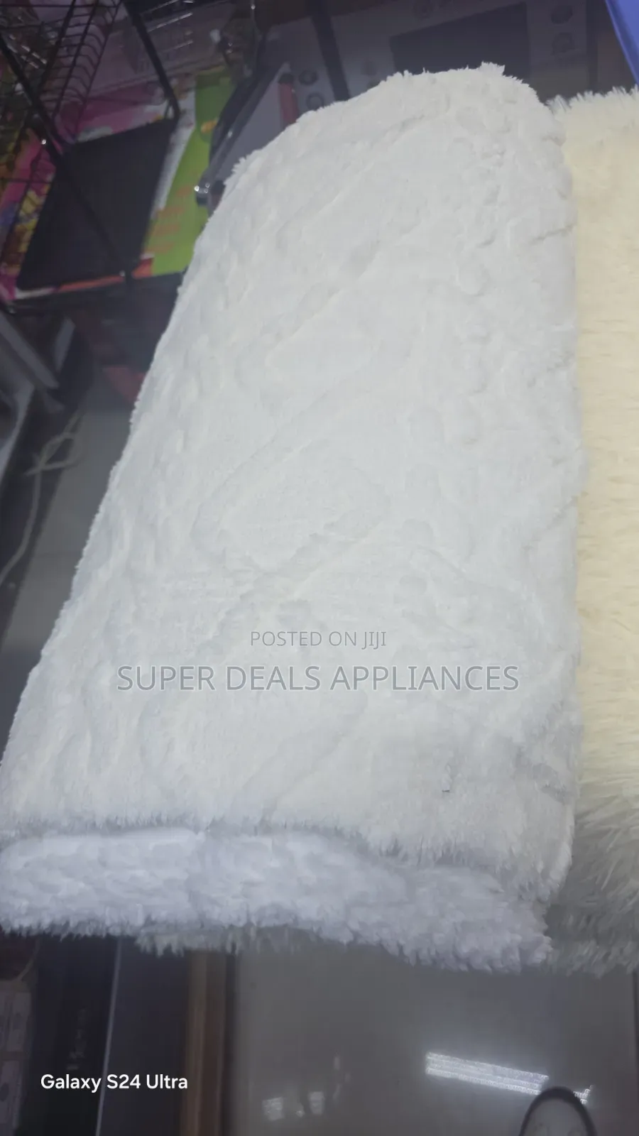 Plain and Double Sided Sharper Blanket