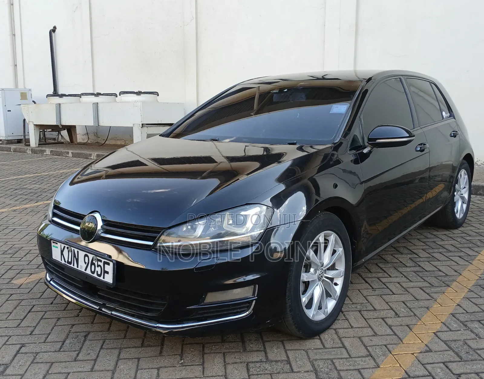 Volkswagen Golf 2016 Black