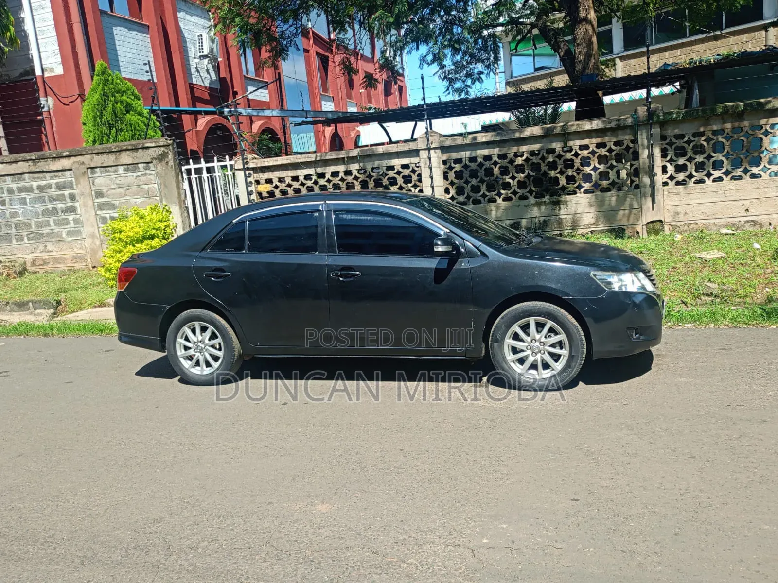 Toyota Allion 2011 Black