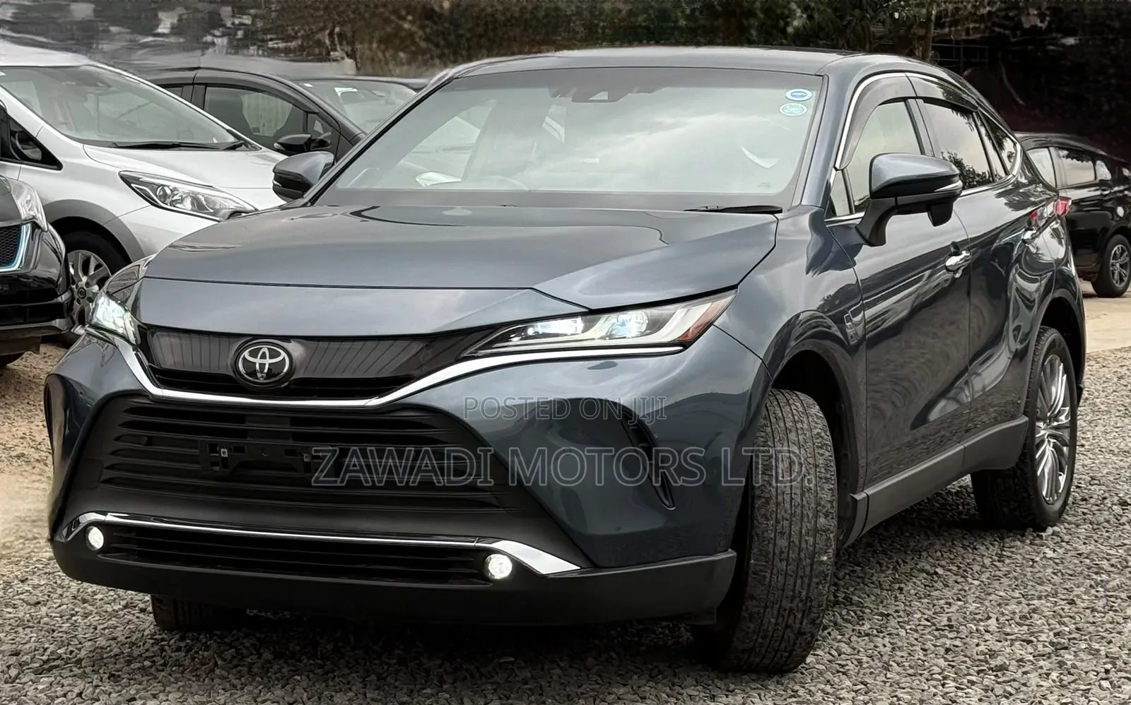 Toyota Harrier 2.0 2020 Gray