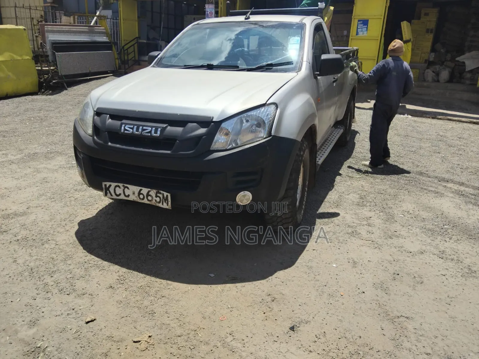 Isuzu D-MAX 2014 Silver