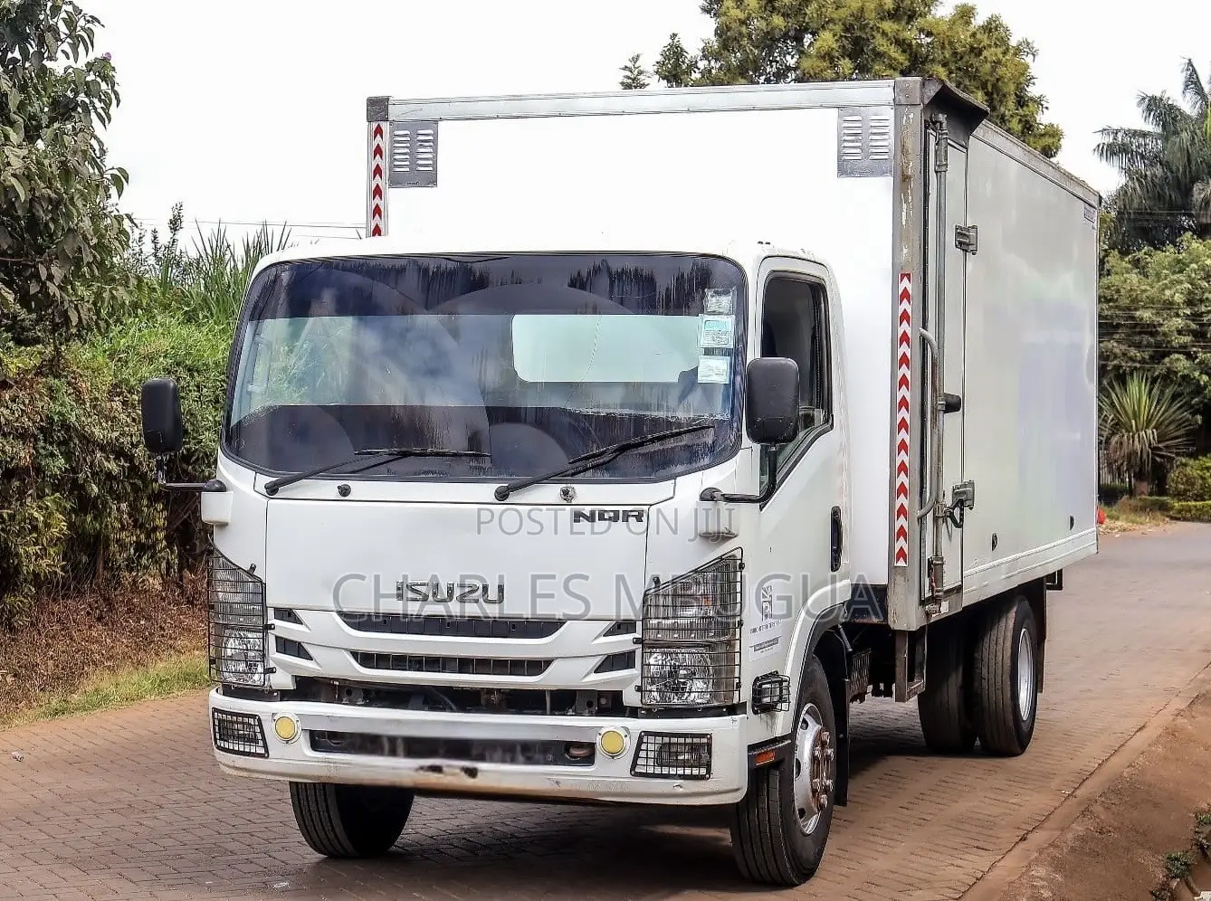 Isuzu NQR Cover Body 2022