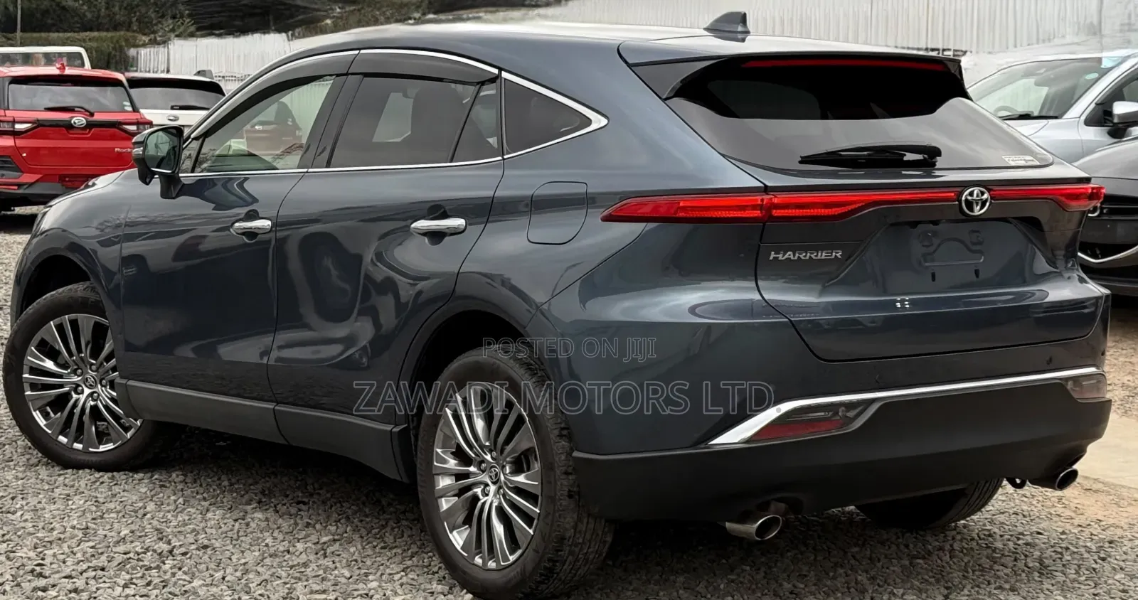 Toyota Harrier 2.0 2020 Gray