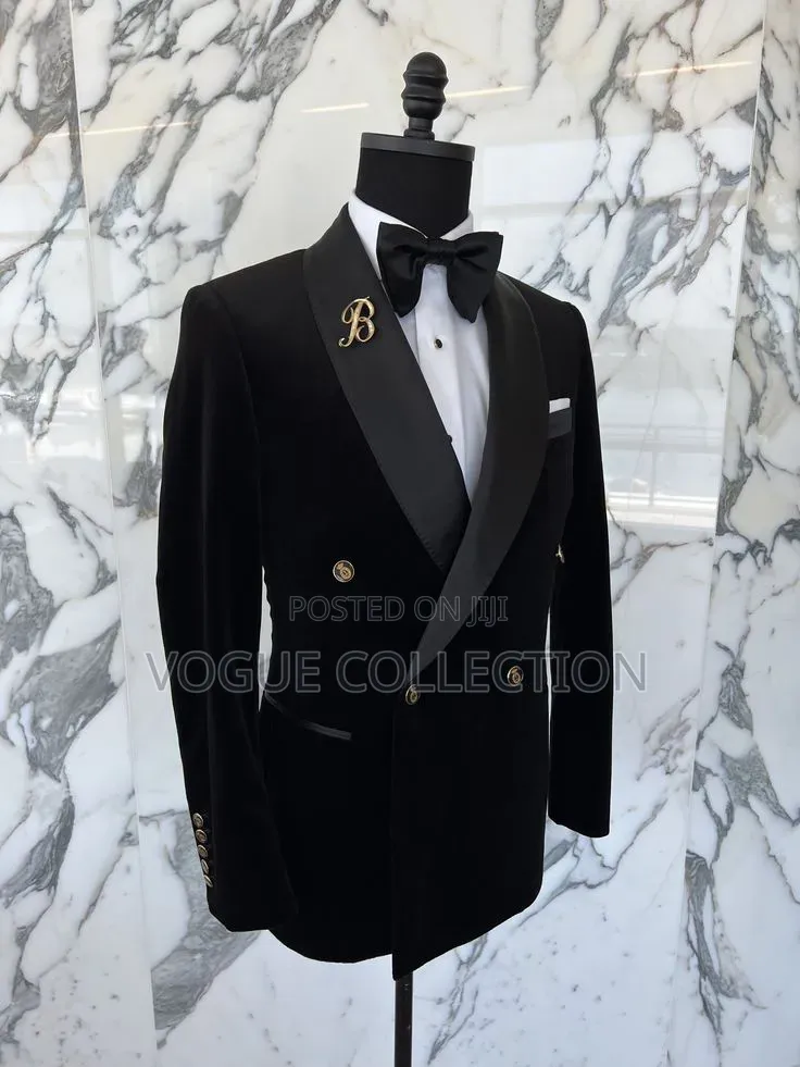 Tuxedo Black