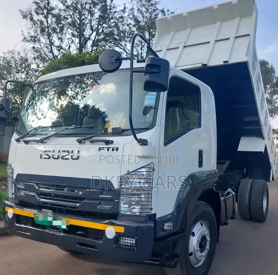 Isuzu FTR Local 2021 White