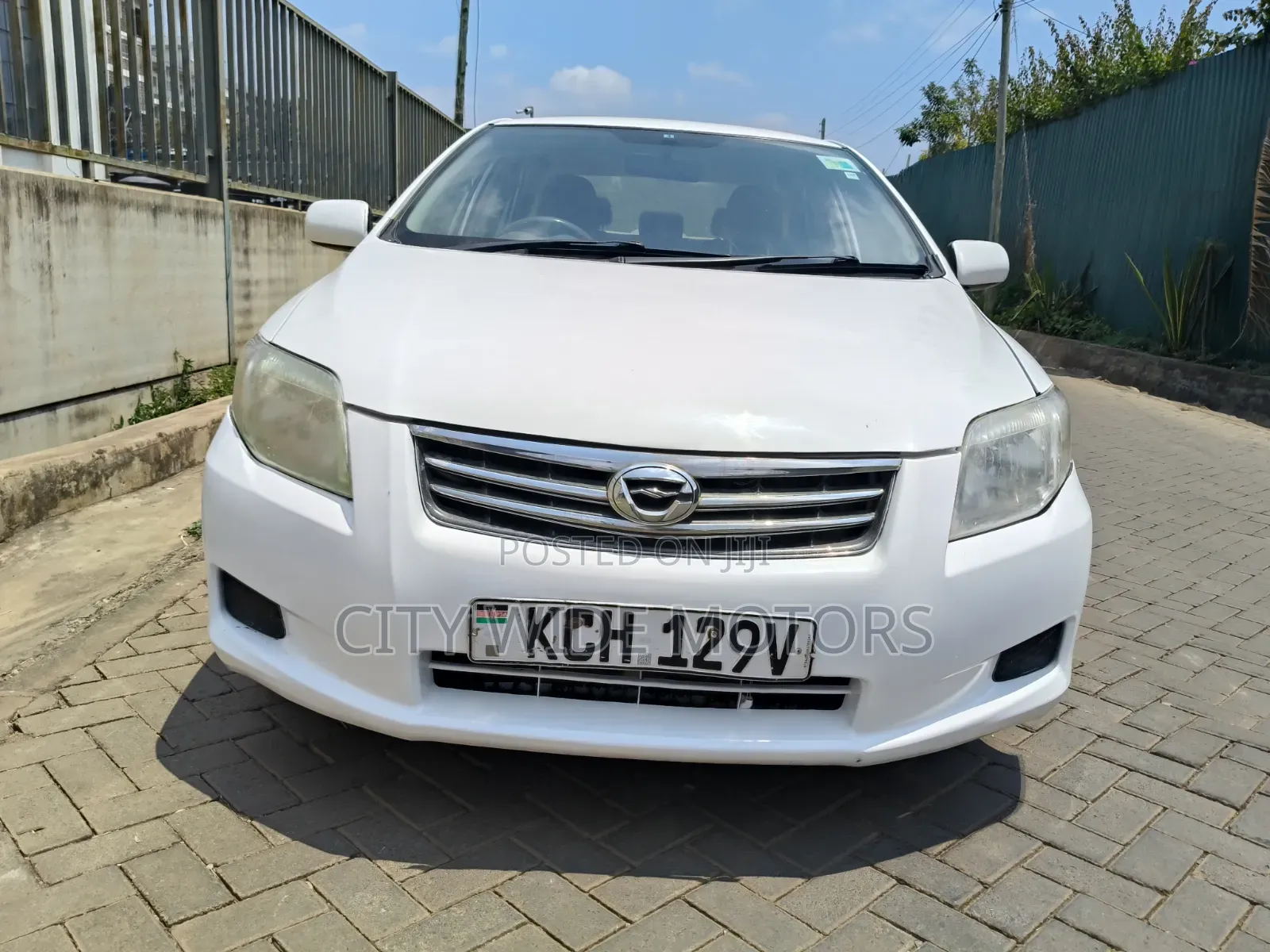 Toyota Axio 2009 White