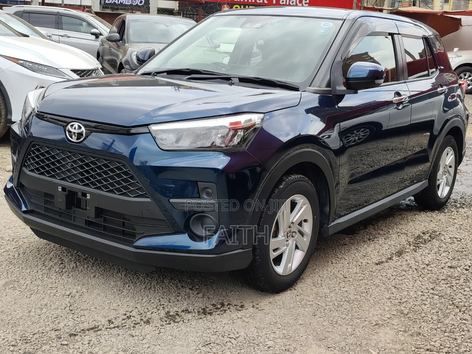Toyota Raize 1.0 AWD 2019 Blue