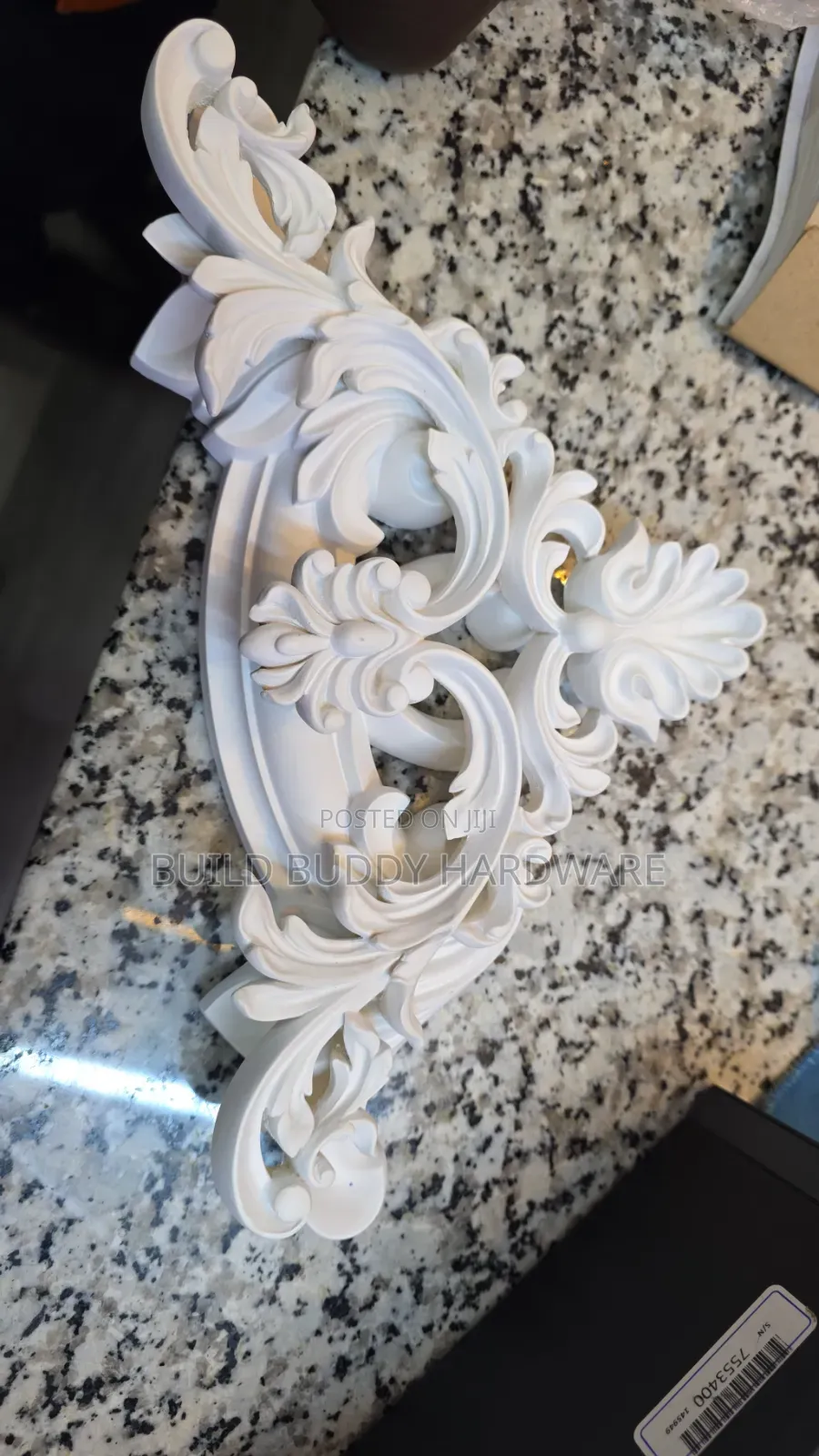 Wainscoting Corner Flowers