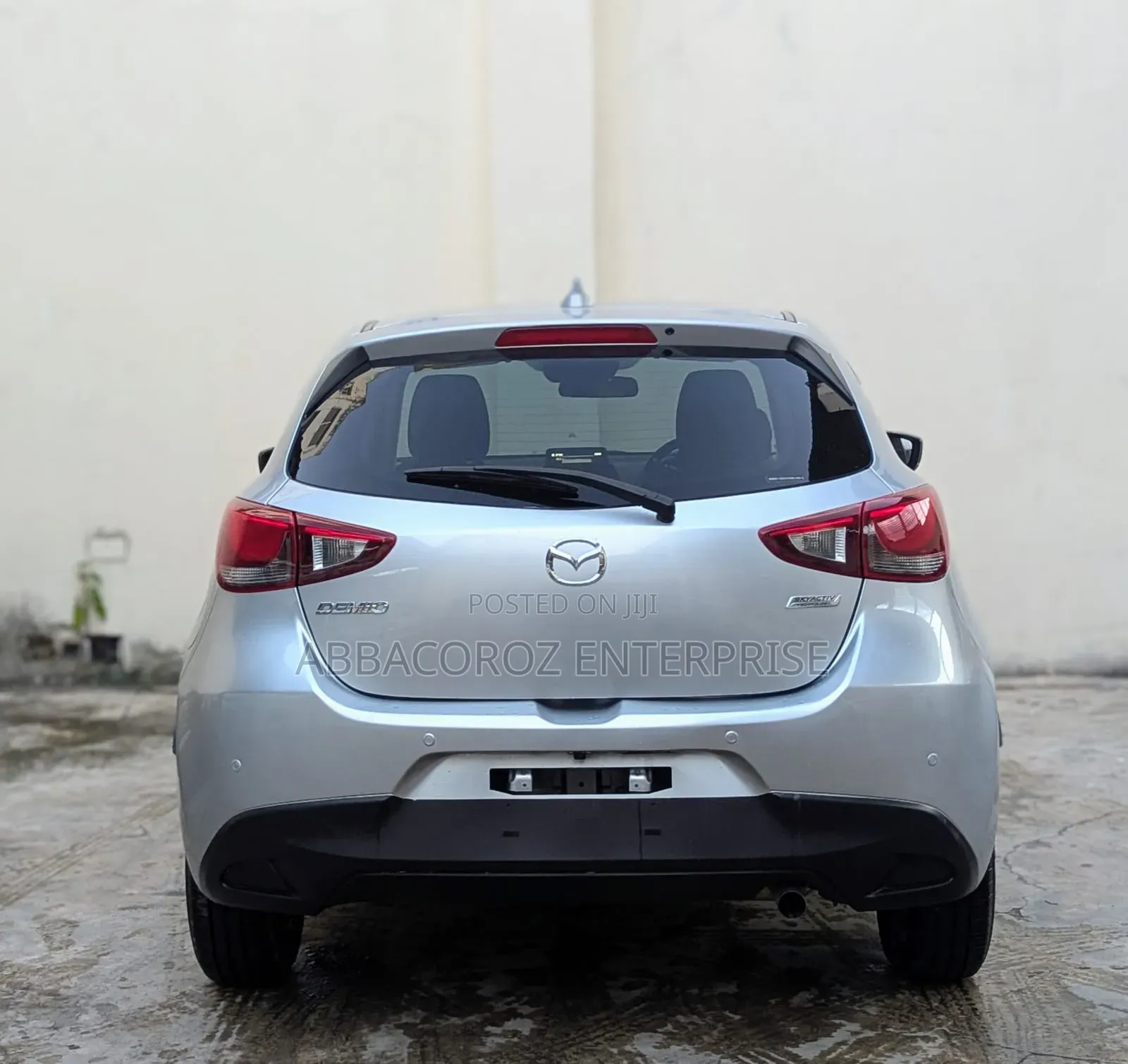 Mazda Demio 2018 Silver