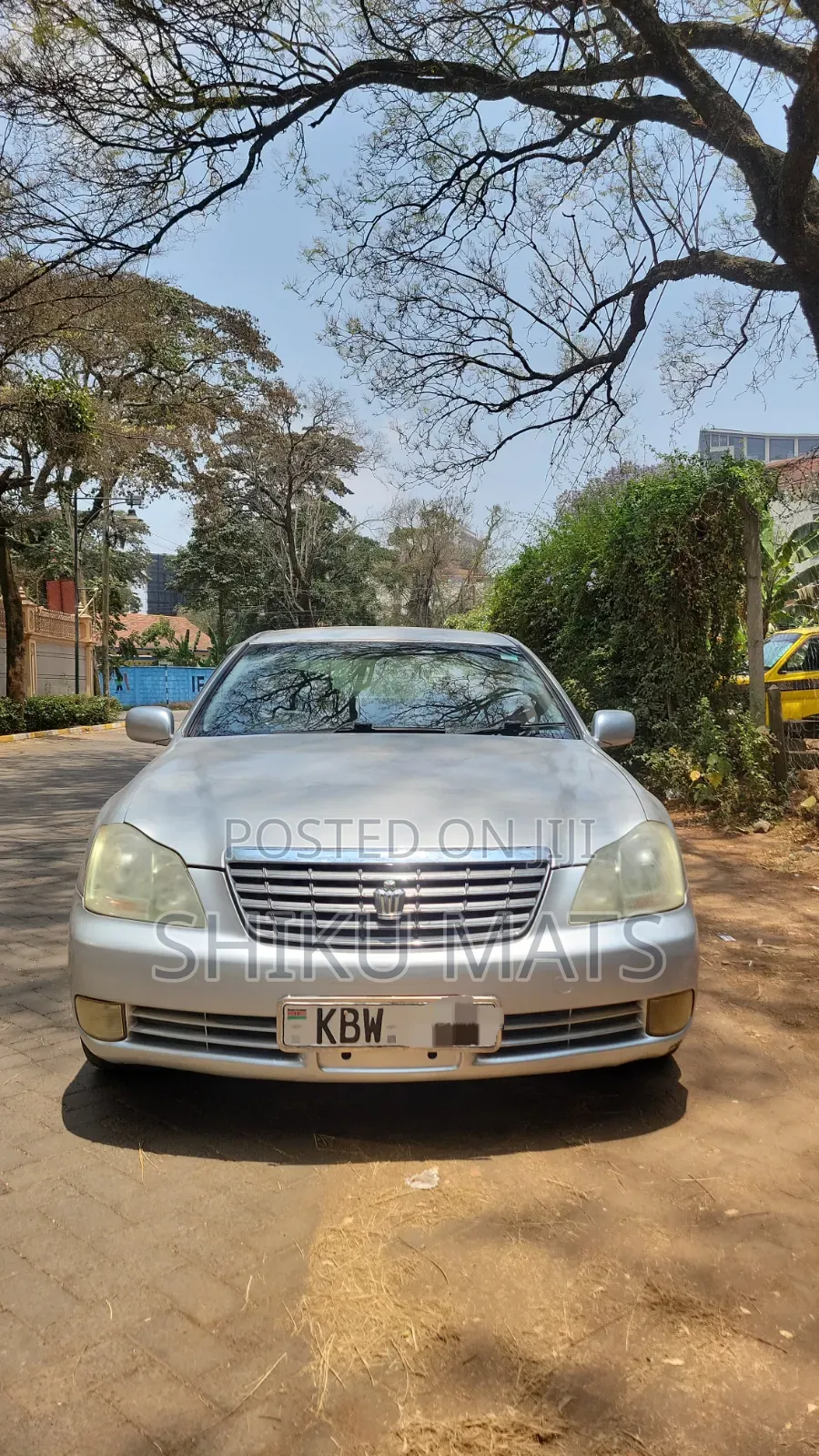 Toyota Crown 2006 Silver