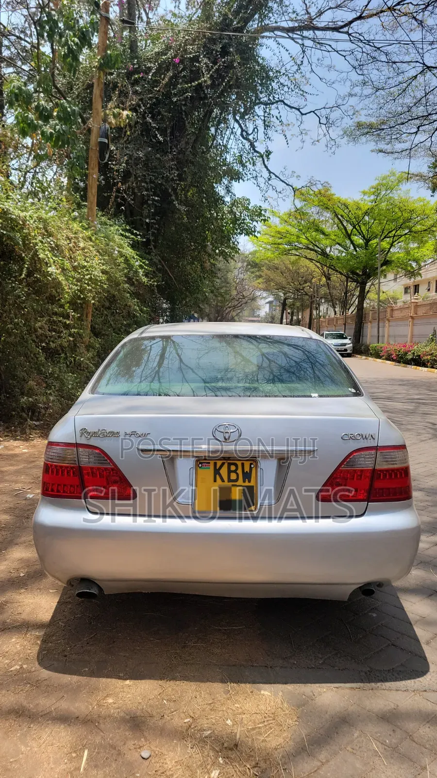 Toyota Crown 2006 Silver