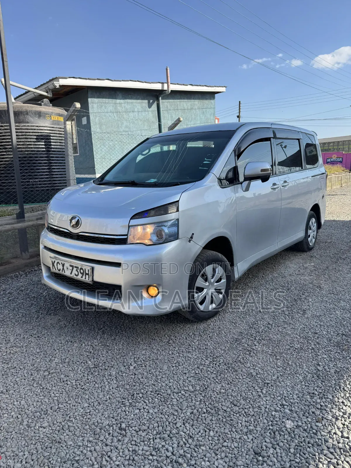 Toyota Voxy 2012 Silver