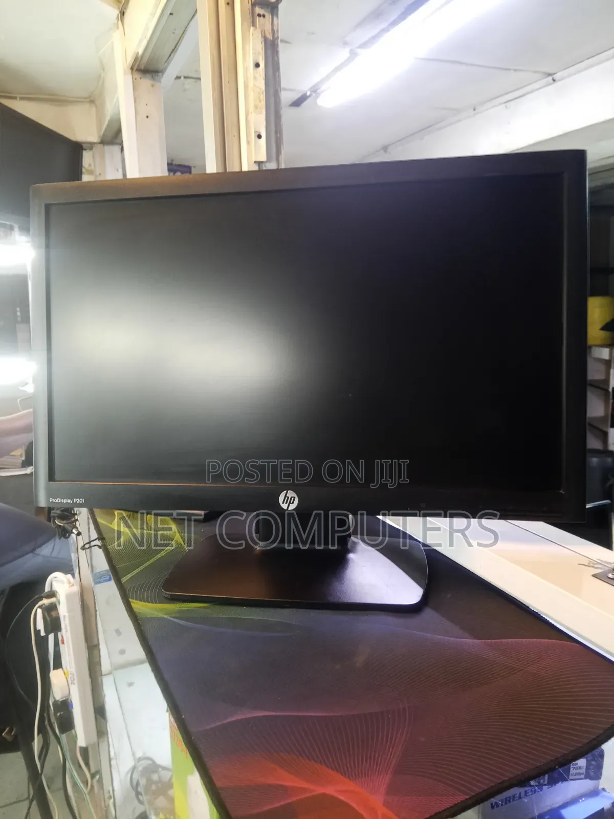 HP ProDisplay 20 Inches Stretch Monitor