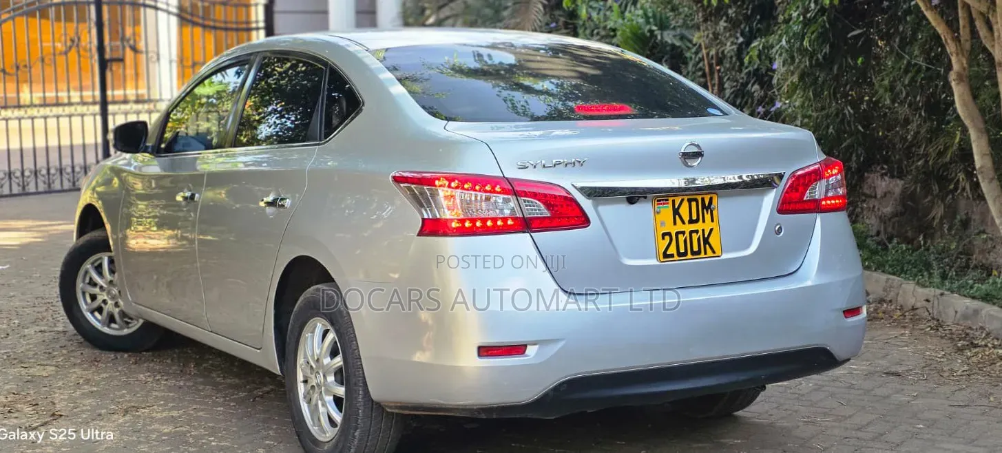 Nissan Sylphy 2016 Silver