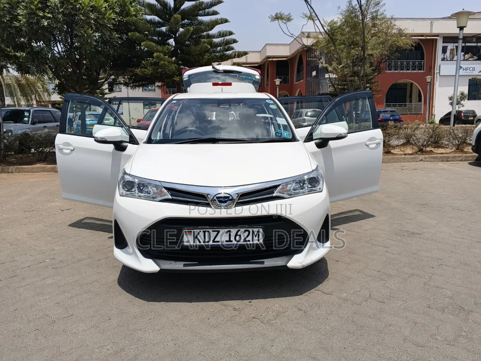 Toyota Corolla Fielder 2019 White