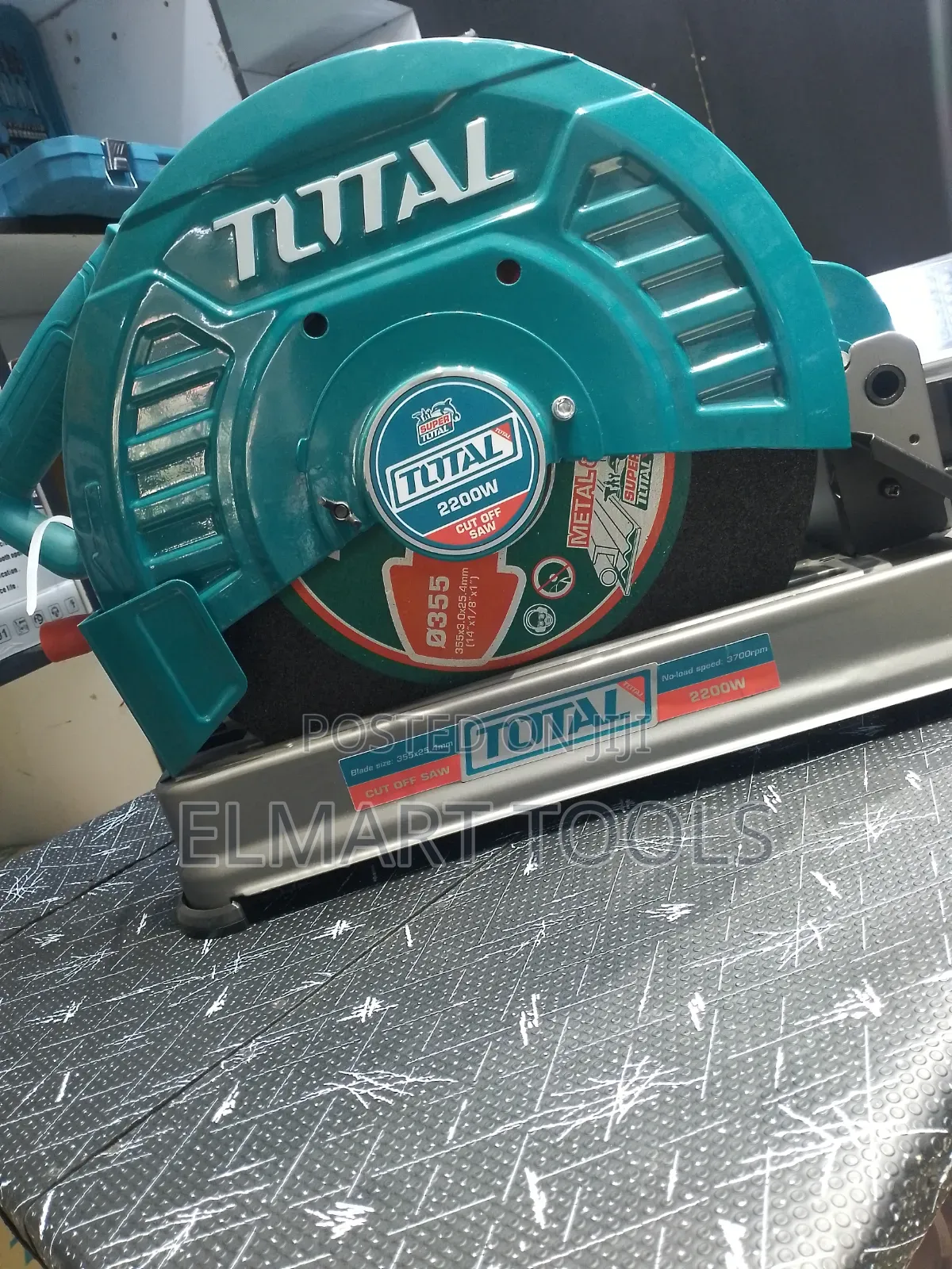 2200w Total Cut Off Saw
