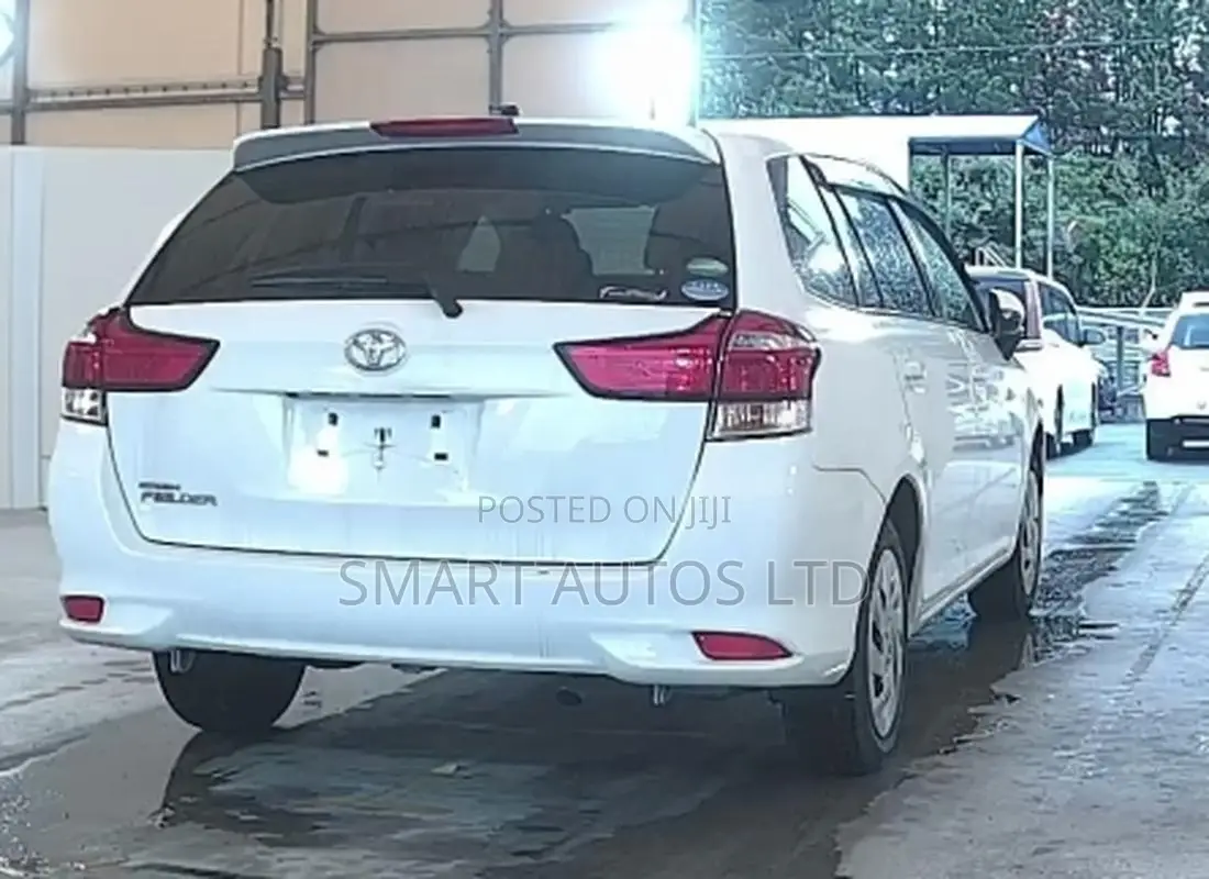 Toyota Corolla Fielder 1.5 Petrol FWD 2020