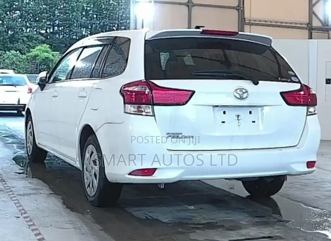 Toyota Corolla Fielder 1.5 Petrol FWD 2020