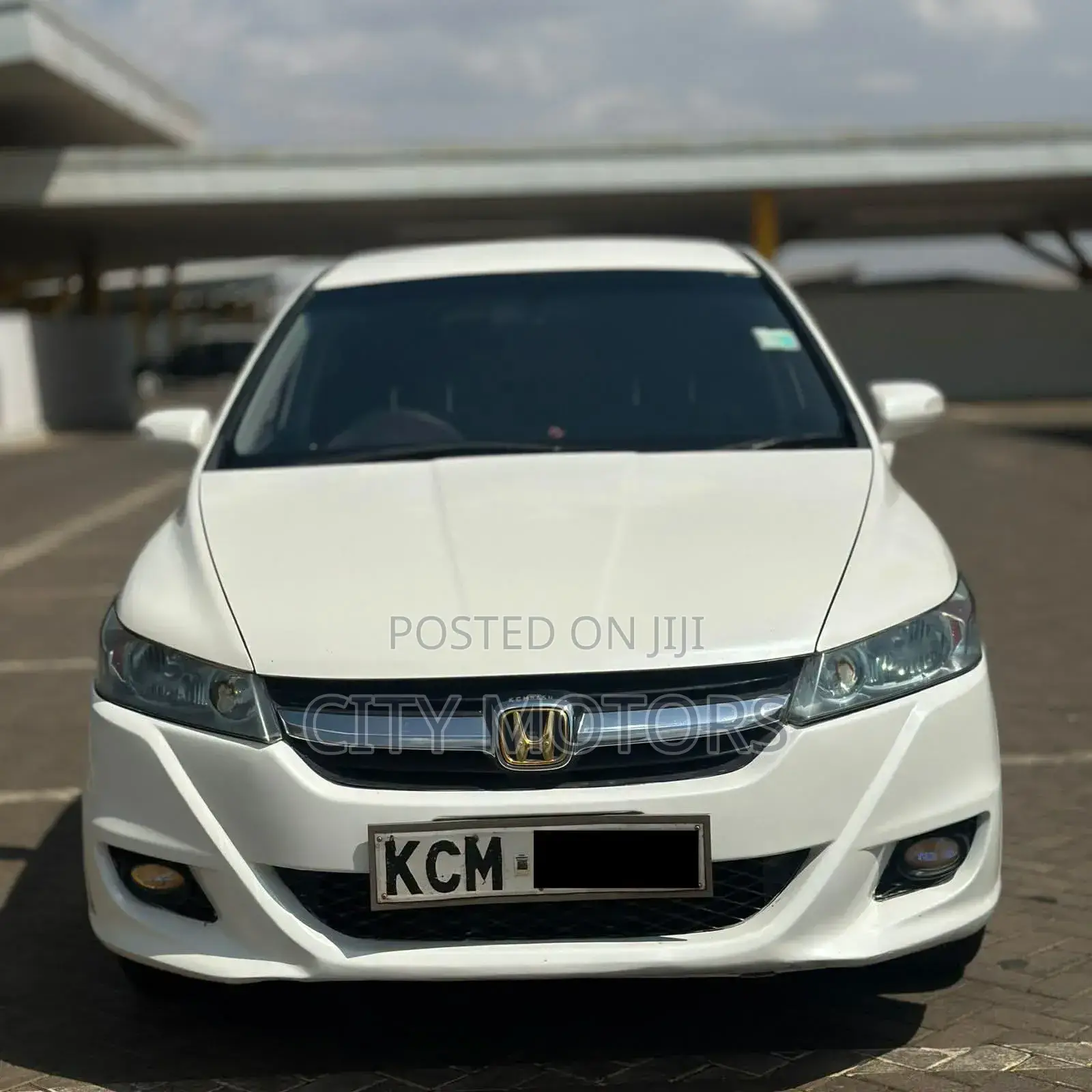 Honda Stream 2010 White