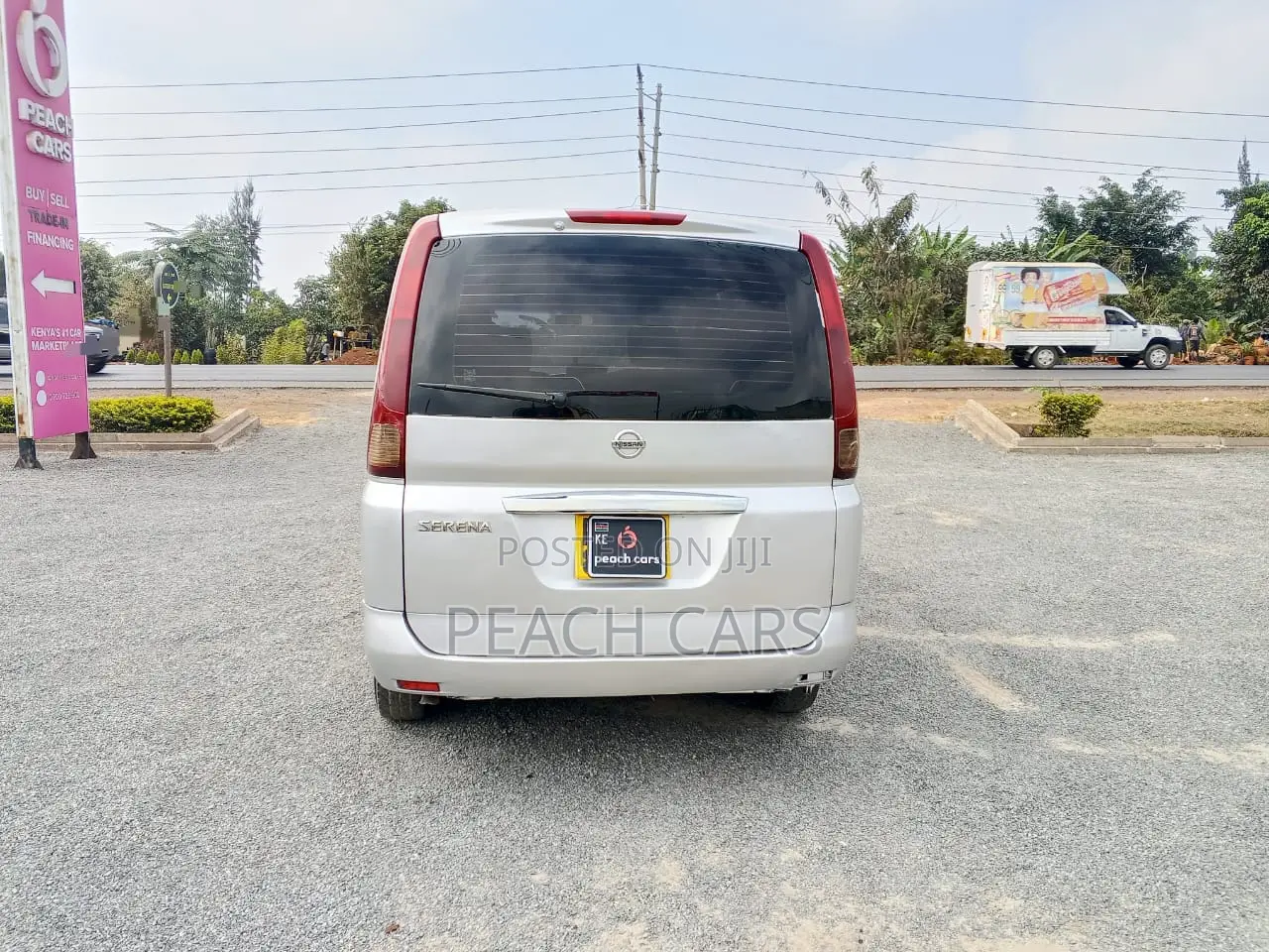 Nissan Serena 2009 Silver