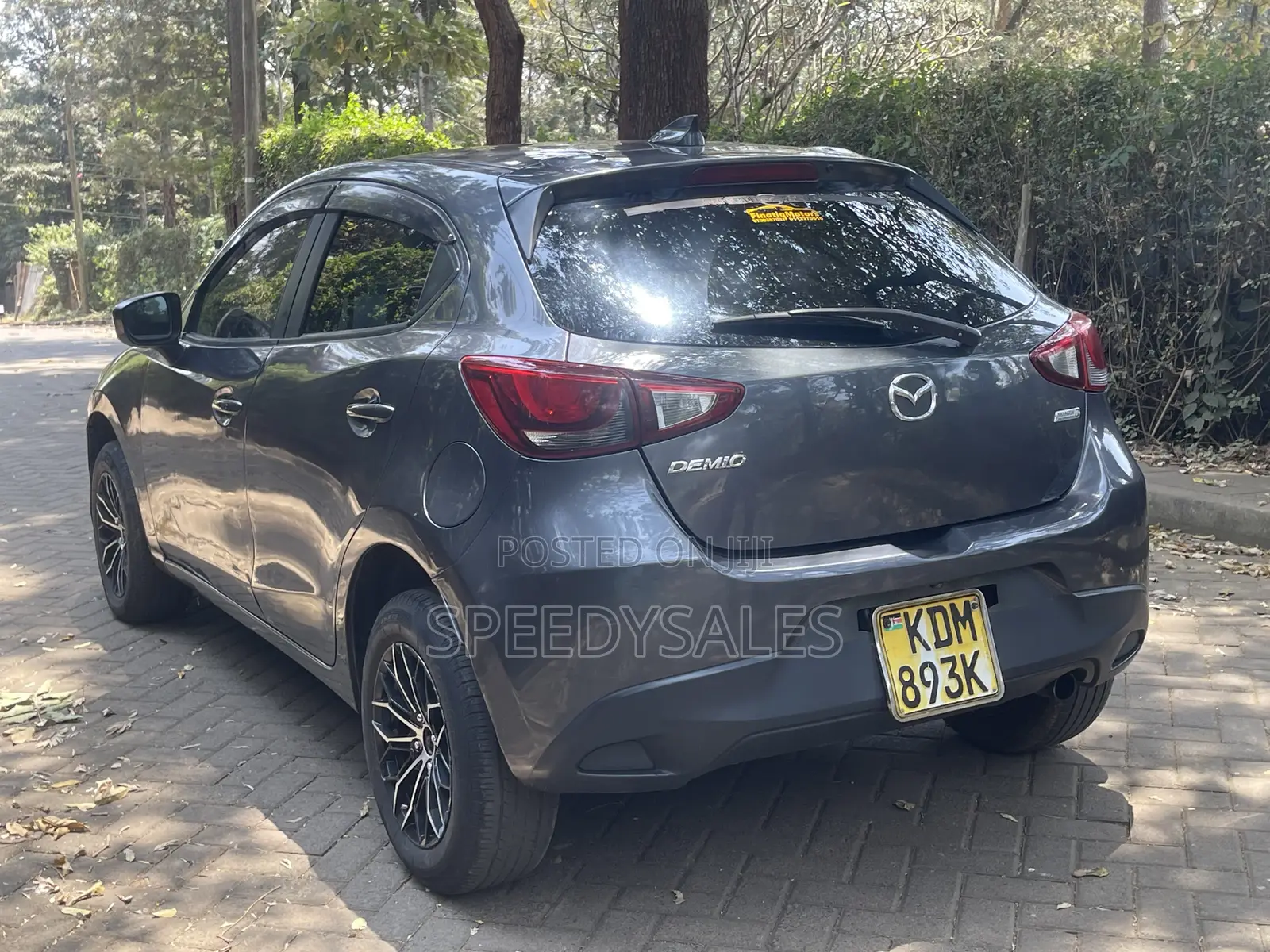 Mazda Demio 2016 Gray