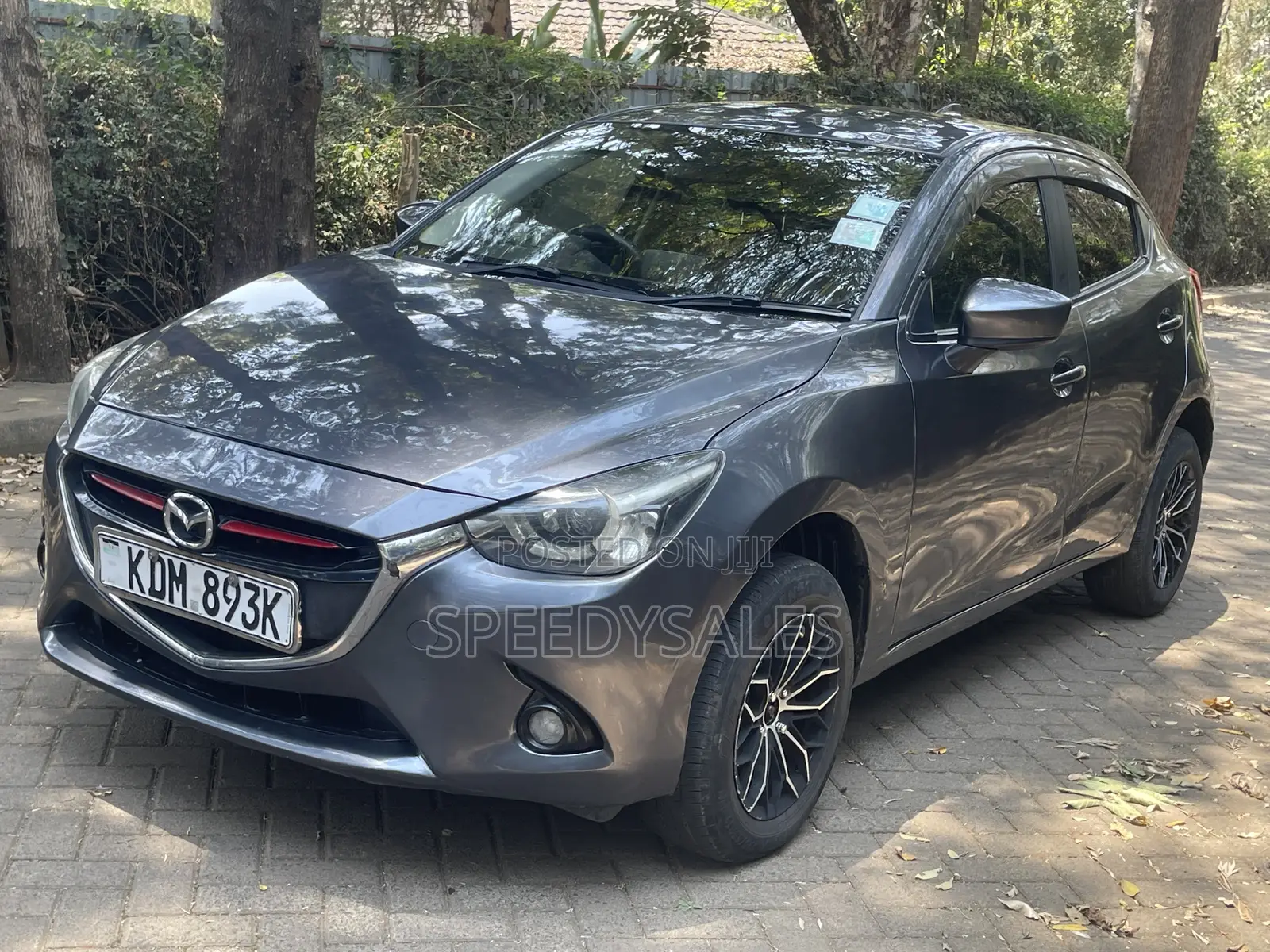 Mazda Demio 2016 Gray