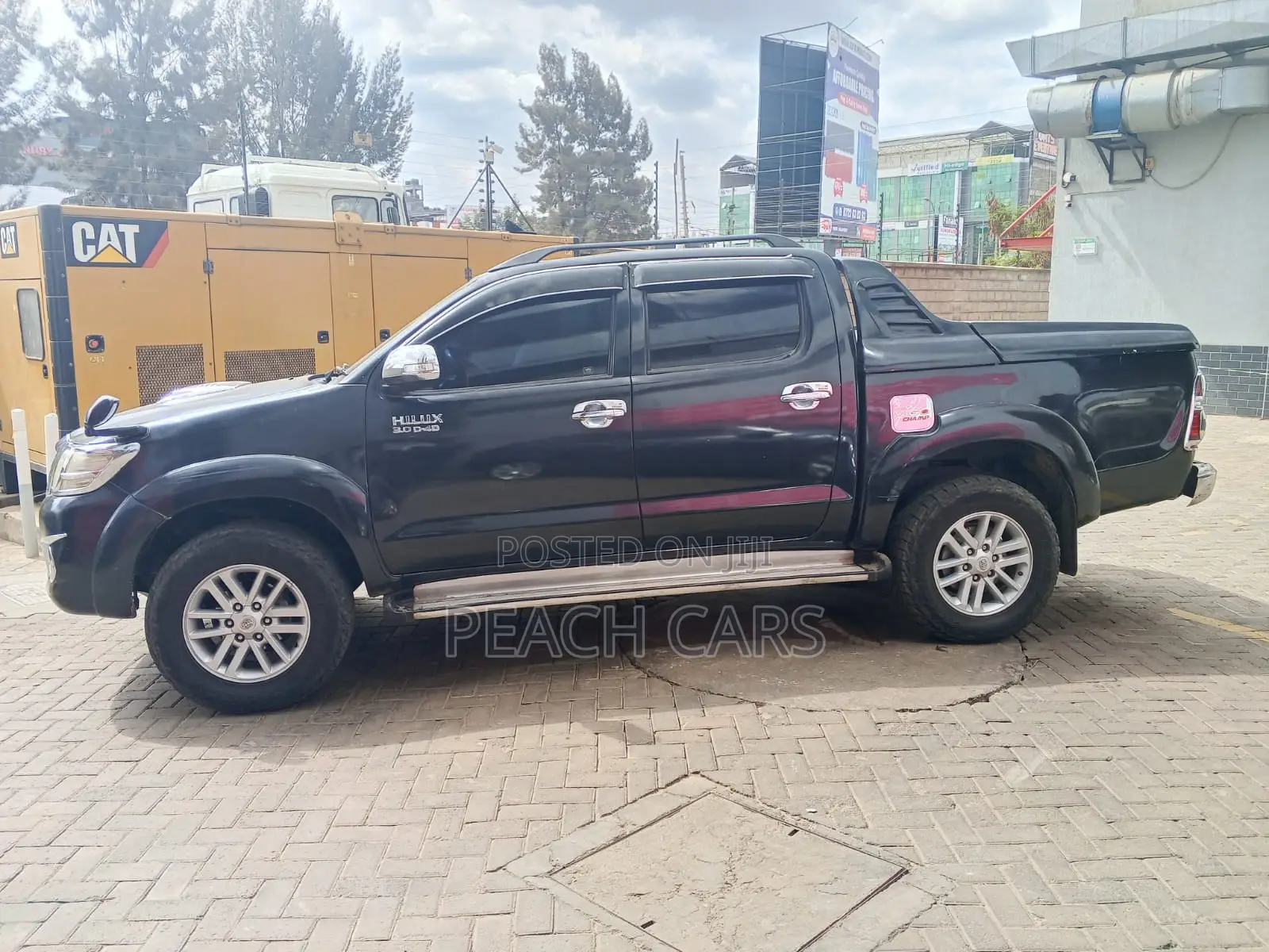Toyota Hilux 2011 Black