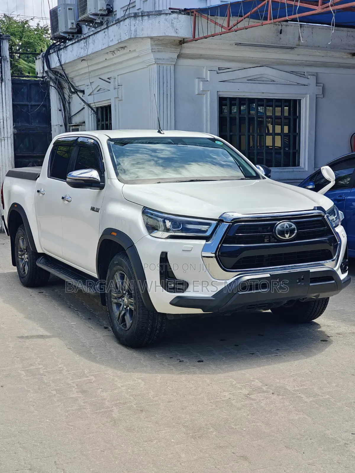 Toyota Hilux 2019 White