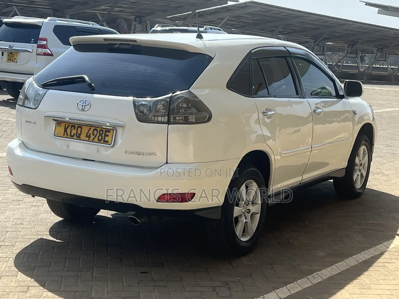 Toyota Harrier 2012 Off white
