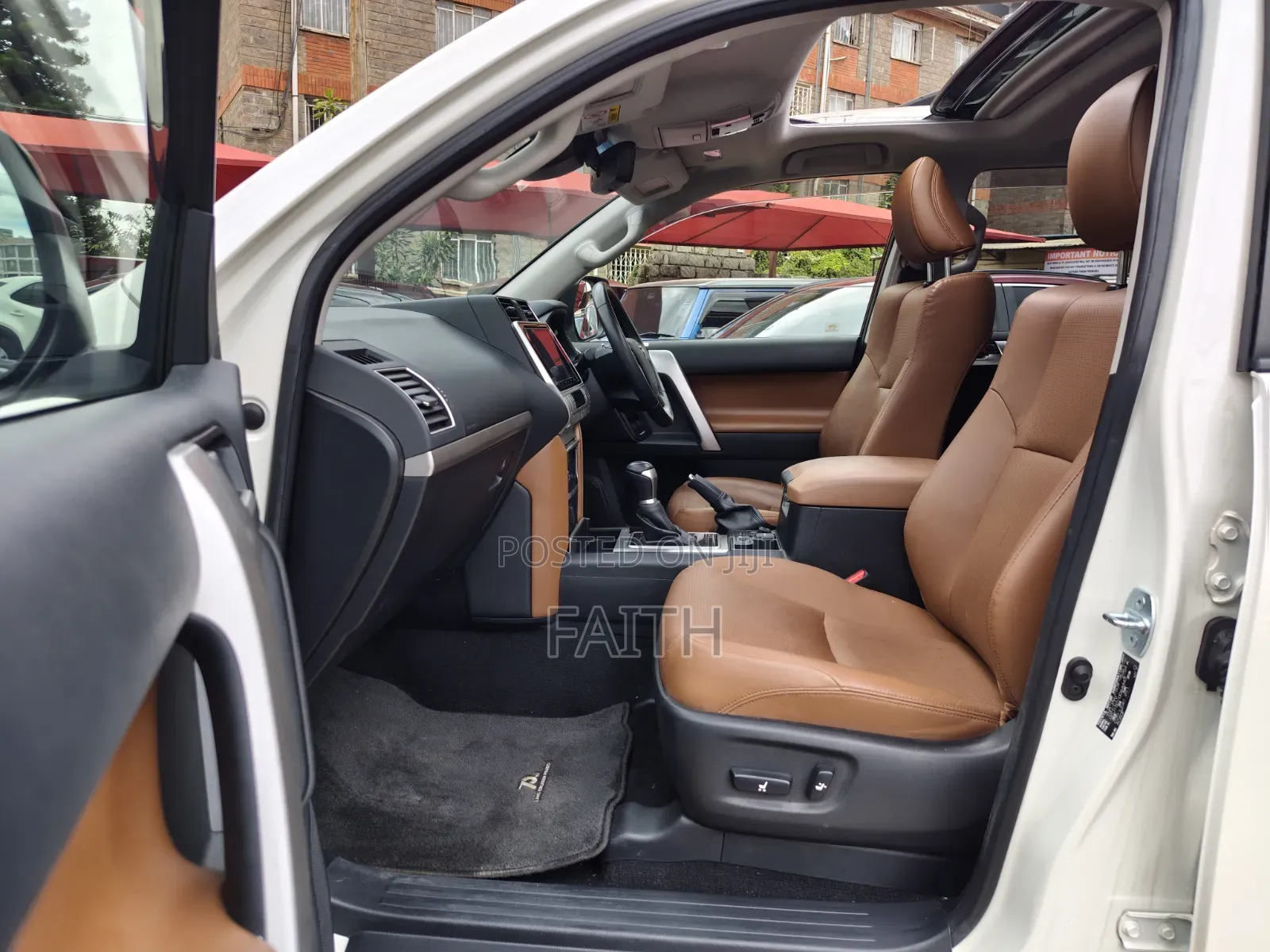 Toyota Land Cruiser Prado 2.8 2021 Pearl