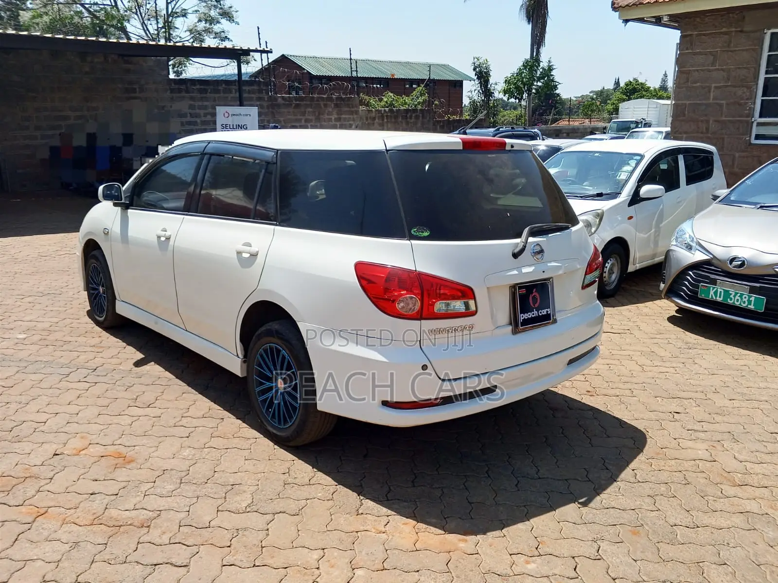 Nissan Wingroad 2014 White