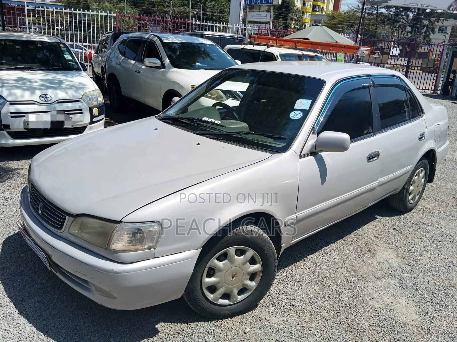 Toyota Corolla 2000 Silver