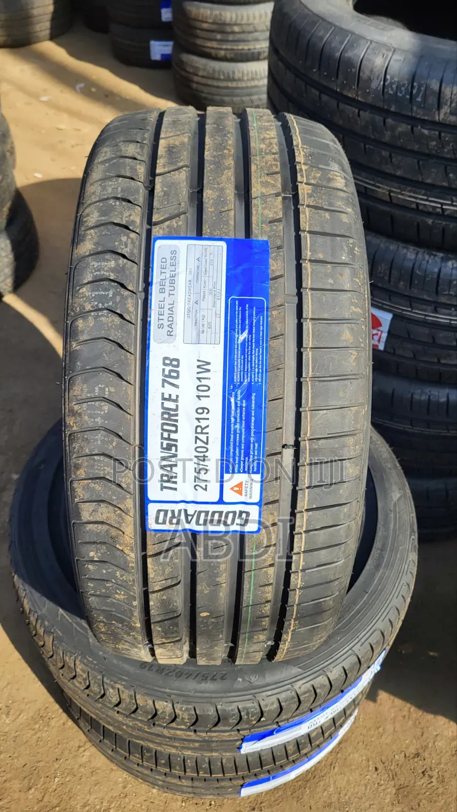 275/40r19 Goddard