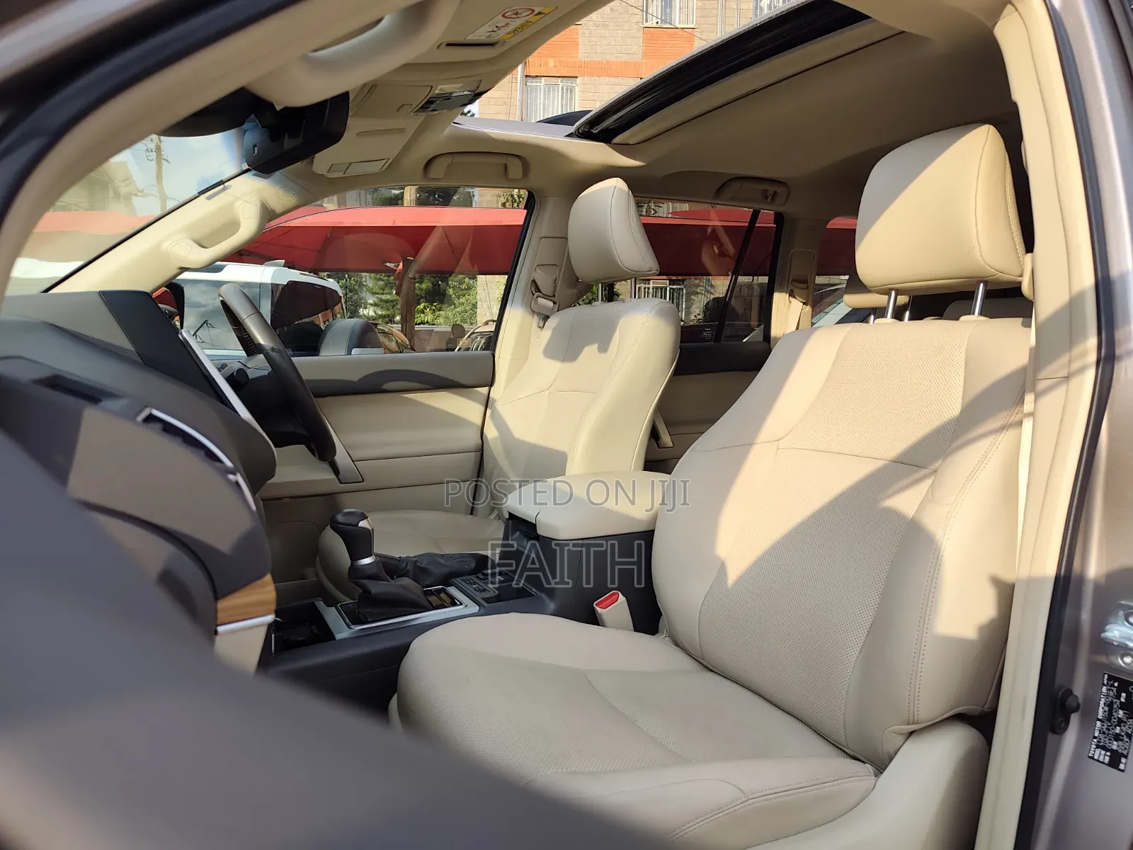Toyota Land Cruiser Prado 2.8 2019 Beige