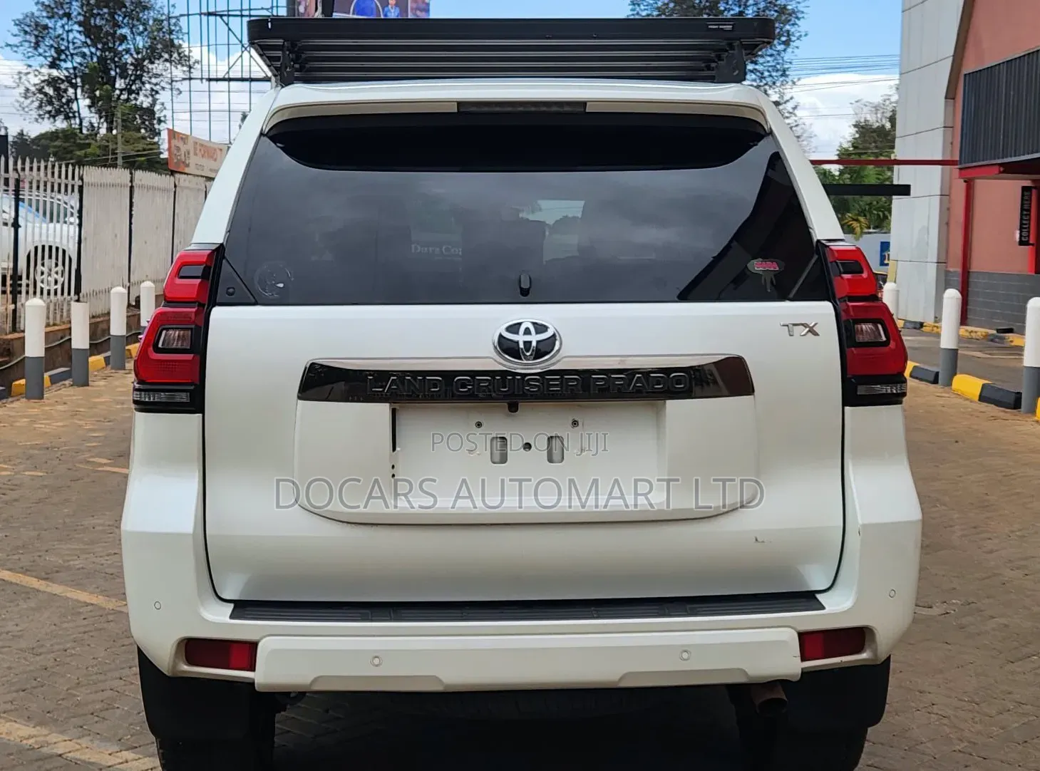 Toyota Land Cruiser Prado 2021 White