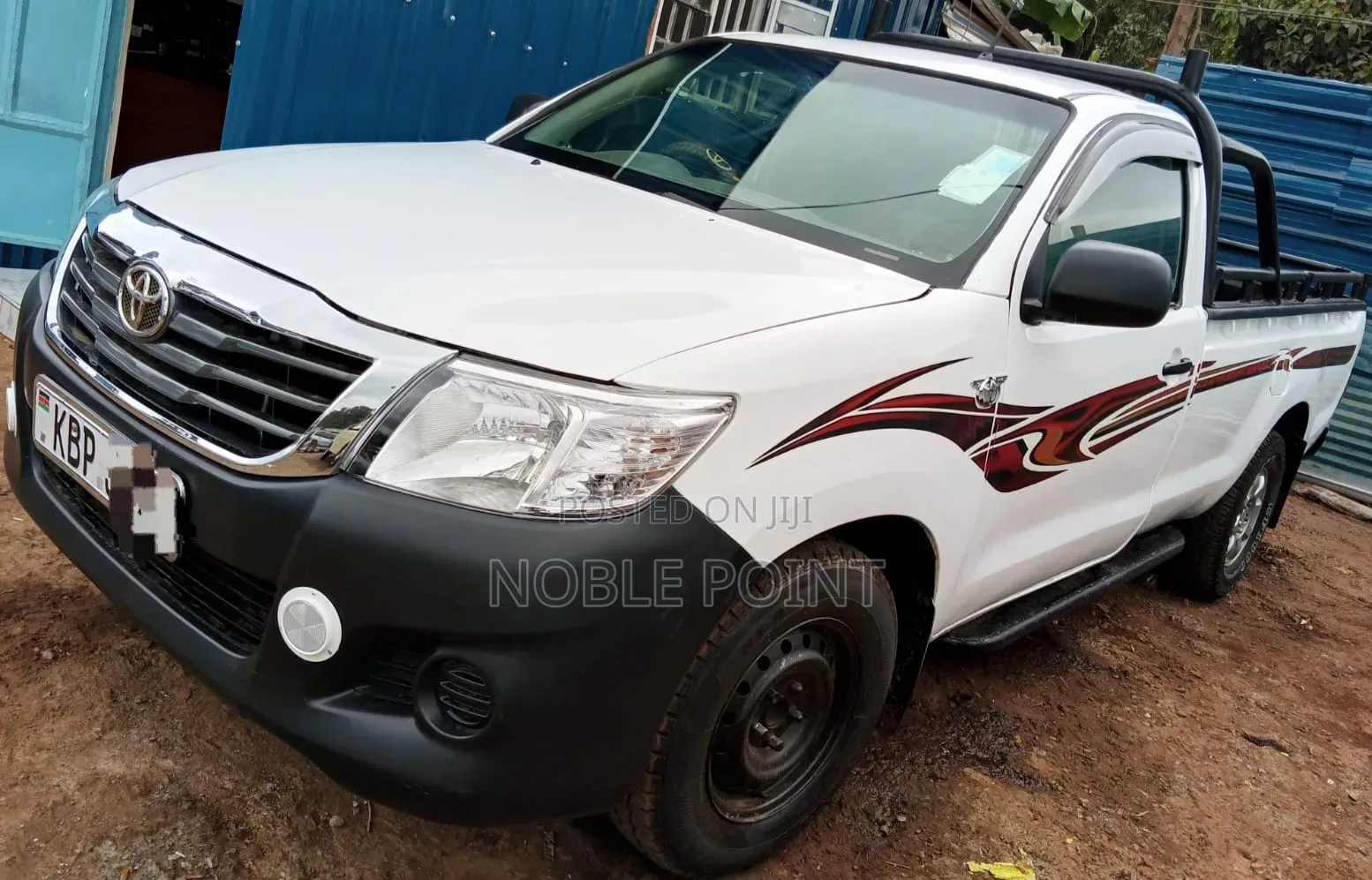 Toyota Hilux 2010 White