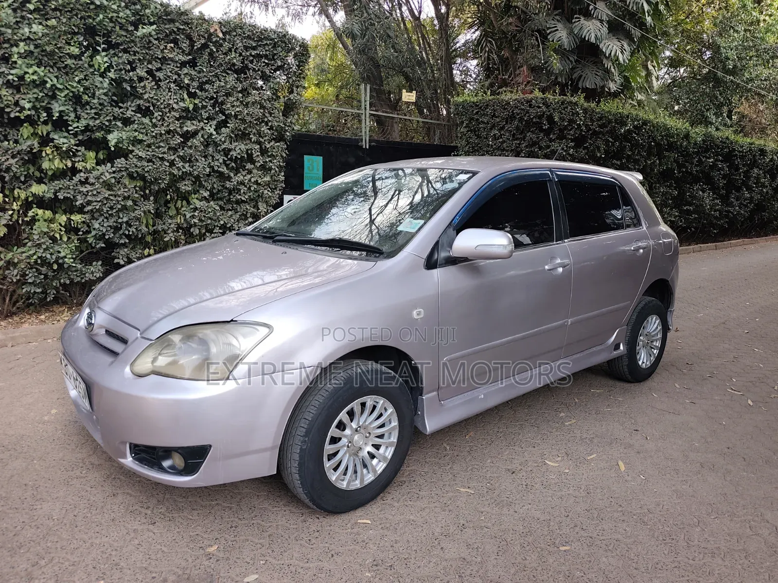 Toyota Corolla RunX 1.5 X FWD 2005 Pink