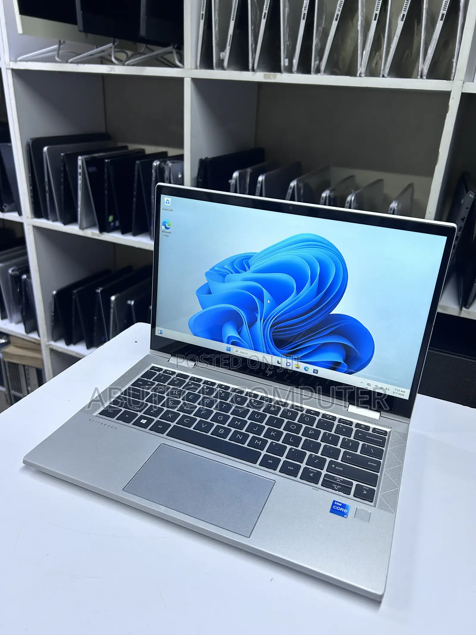 Laptop HP EliteBook 830 G8 8GB Intel Core i7 SSD 256GB