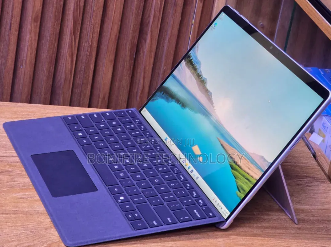 Laptop Microsoft Surface Pro 9 16GB Intel Core i7 SSD 256GB
