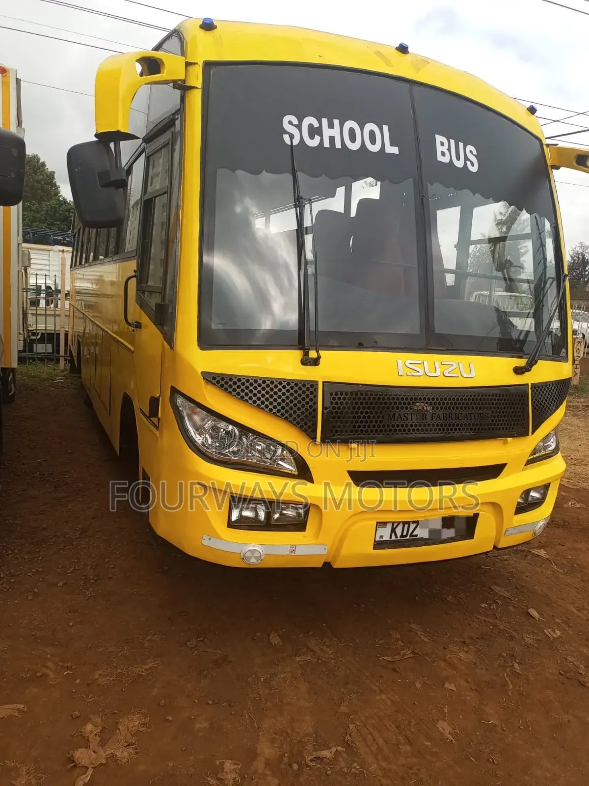 Isuzu FRR 2018 Yellow
