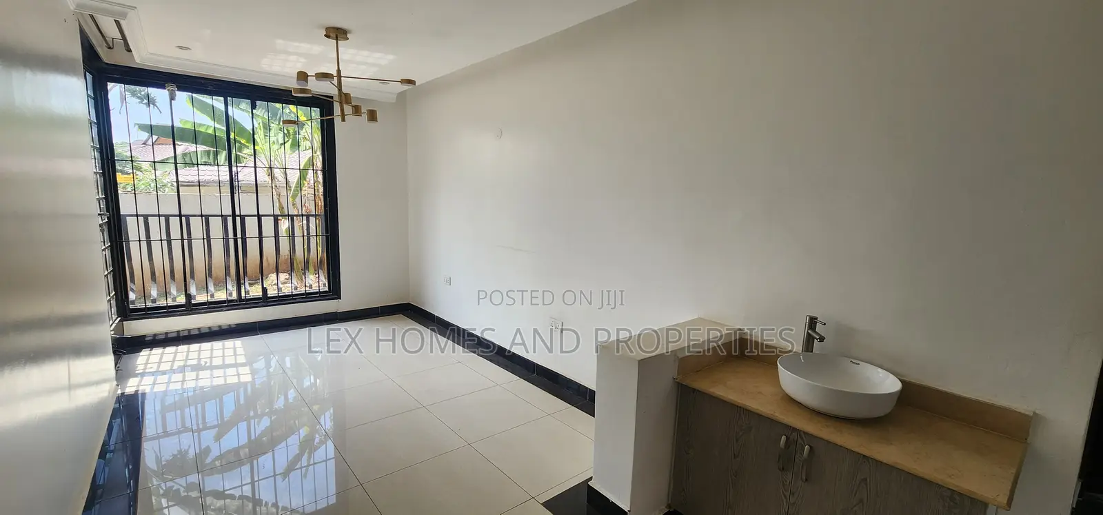 4bdrm Villa in NkaiMurunya for rent